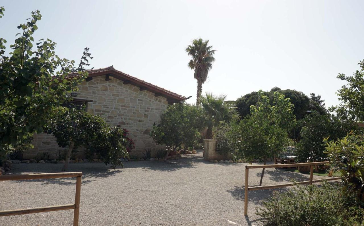 Studio Panagiota - Oasis Holiday Houses คอคคิโนส เปียร์โกส ภายนอก รูปภาพ