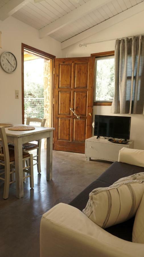 Studio Panagiota - Oasis Holiday Houses คอคคิโนส เปียร์โกส ภายนอก รูปภาพ